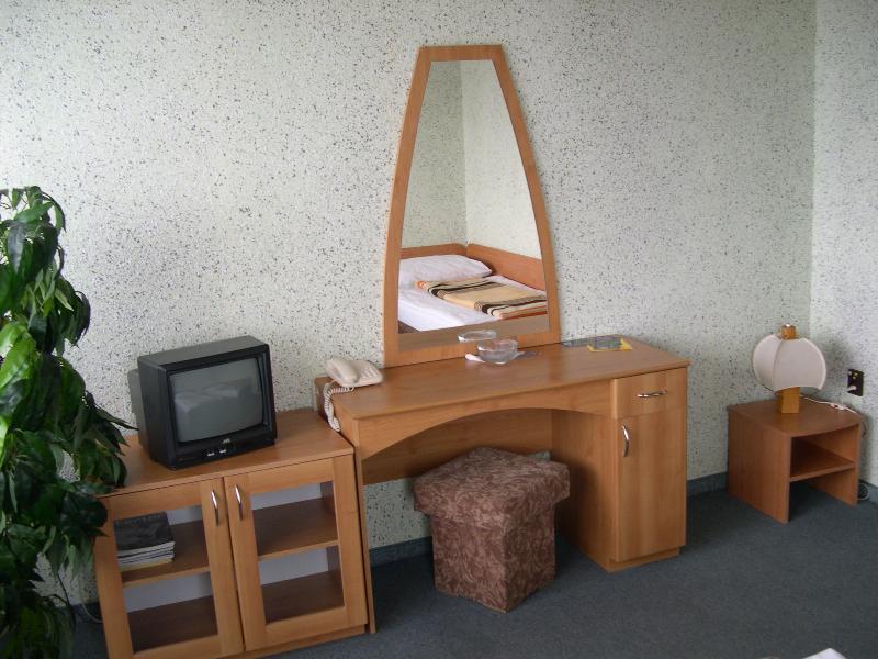 Garni Hotel Junior Братислава Екстер'єр фото