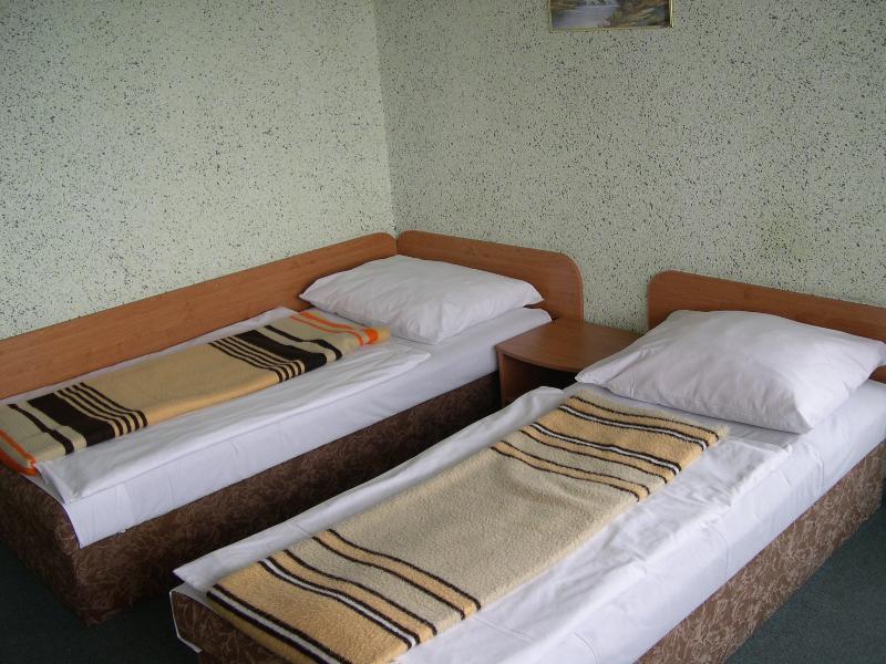 Garni Hotel Junior Братислава Екстер'єр фото
