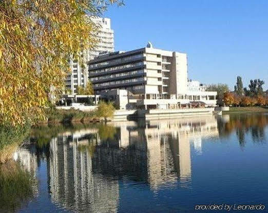 Garni Hotel Junior Братислава Екстер'єр фото